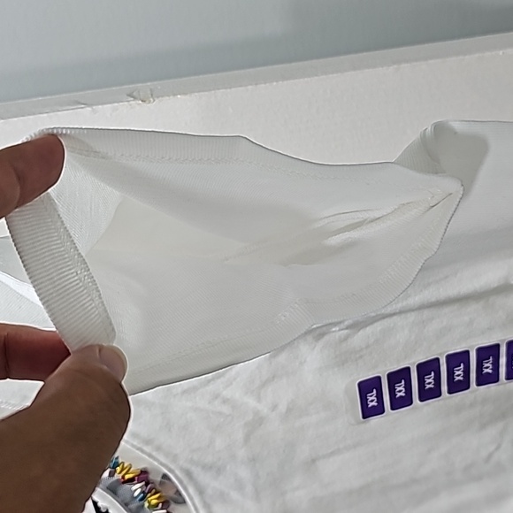 White Short Sleeve Shirt - Picture 4 of 11